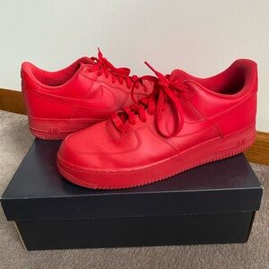 Air Force 1 Low '07 LV8 1 “University Red”